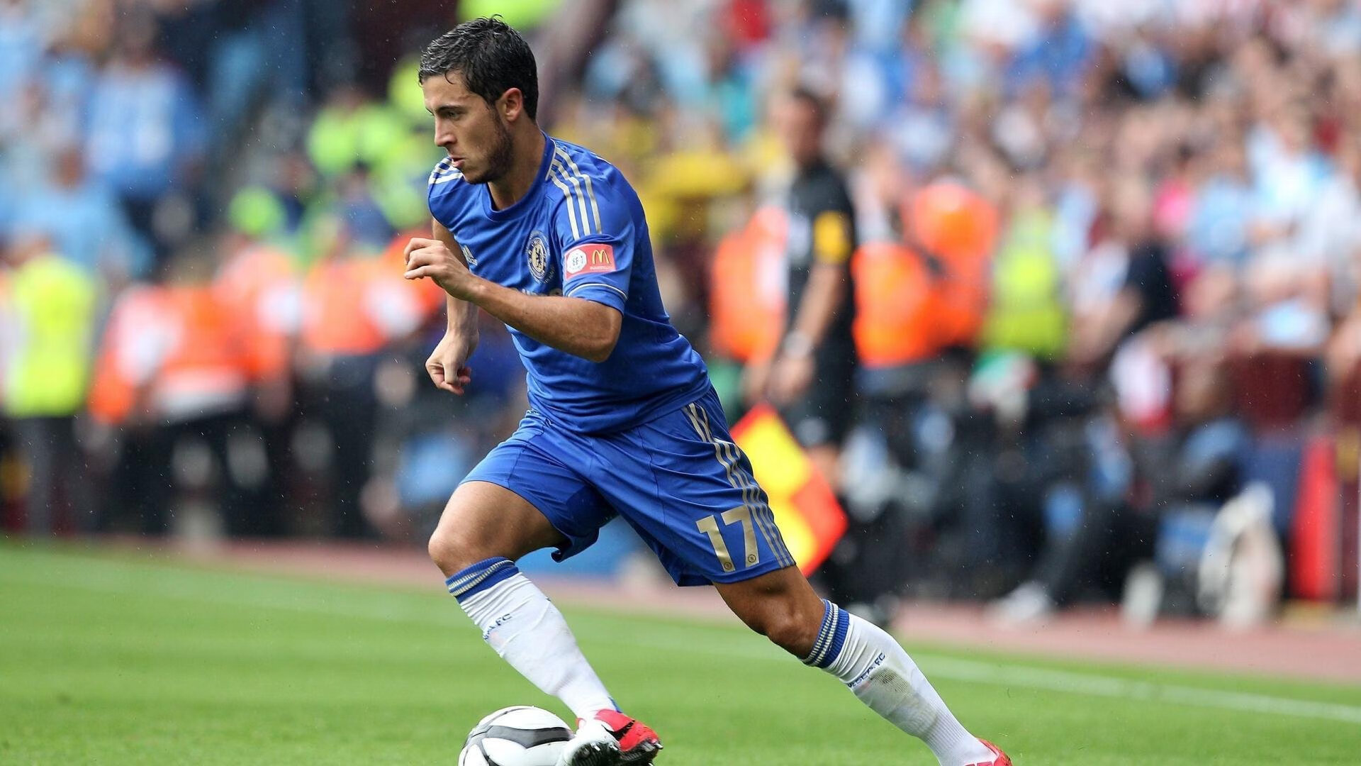 开云全站下载-CBA联赛多场焦点战精彩纷呈，球迷叫好，cba联赛现场